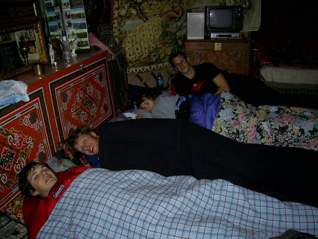 Golden Gobi Hostel & Tours Ulan Bator Exterior foto