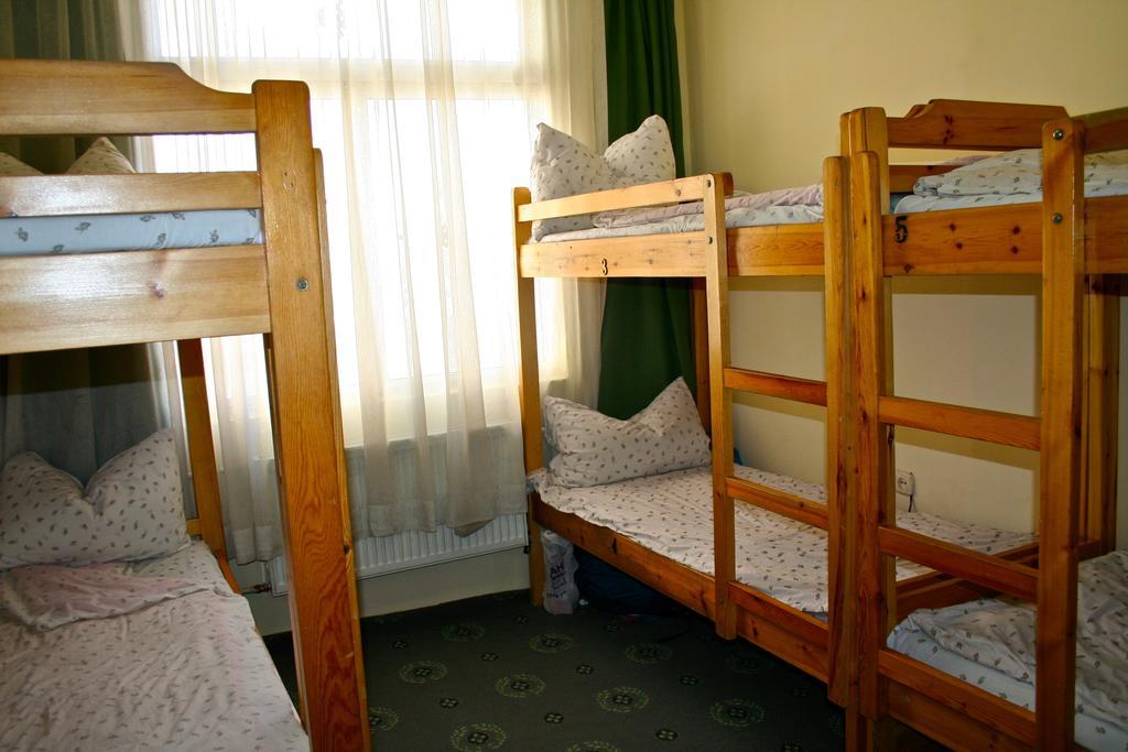 Golden Gobi Hostel & Tours Ulan Bator Quarto foto
